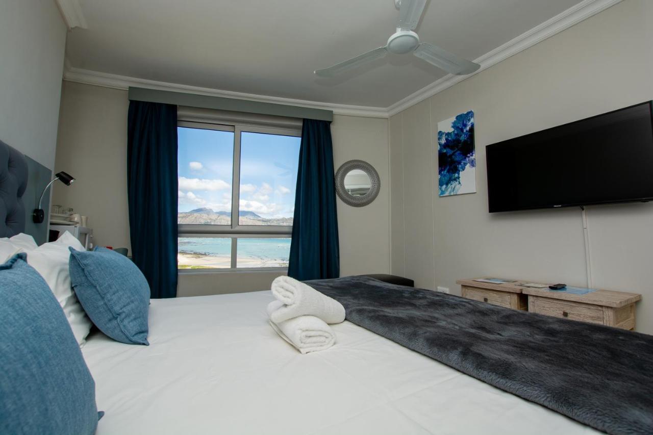 Ocean Breeze Hotel Strand Εξωτερικό φωτογραφία