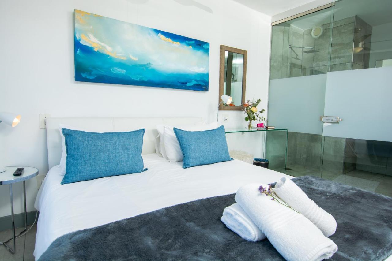 Ocean Breeze Hotel Strand Εξωτερικό φωτογραφία