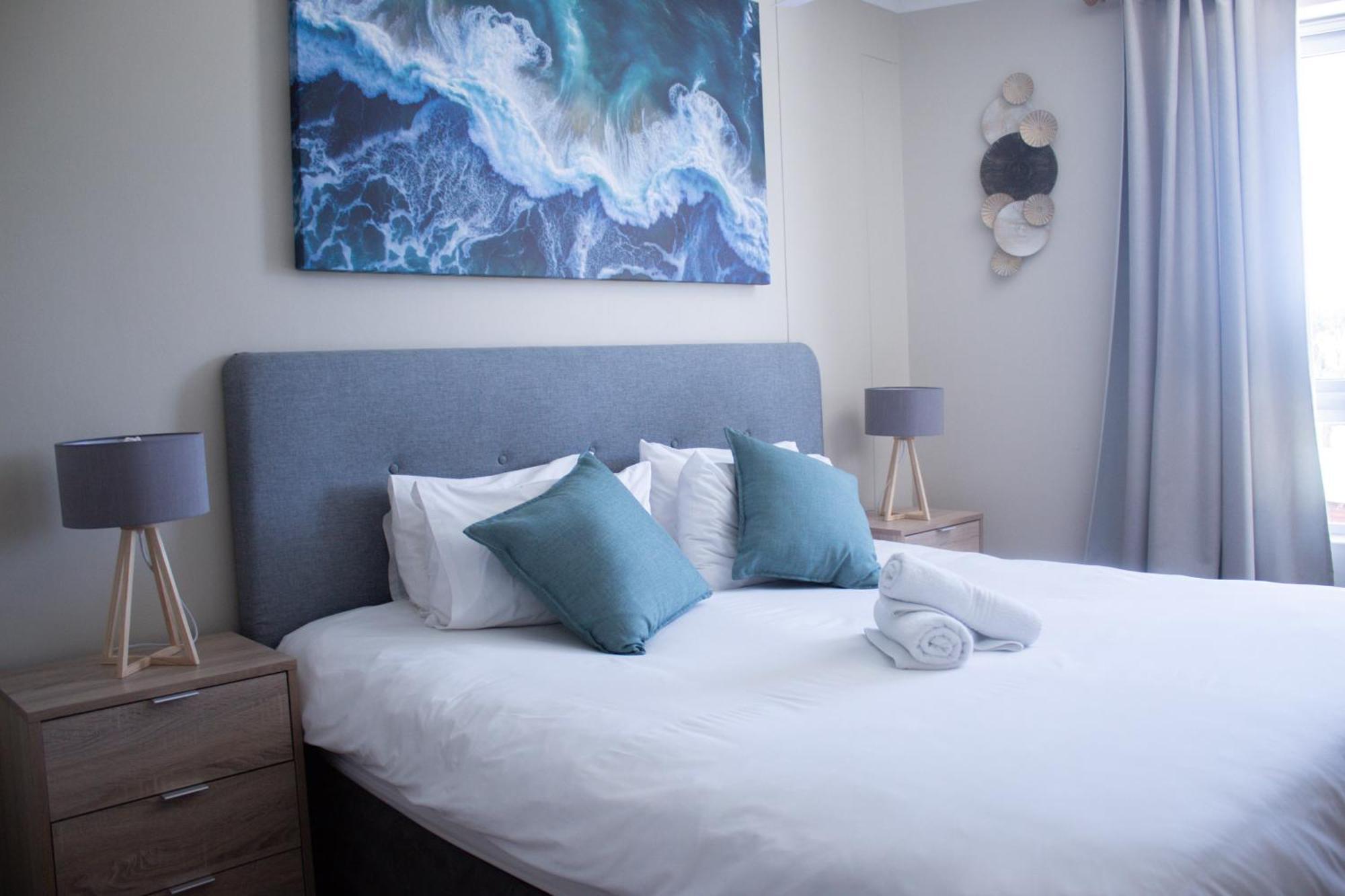 Ocean Breeze Hotel Strand Εξωτερικό φωτογραφία