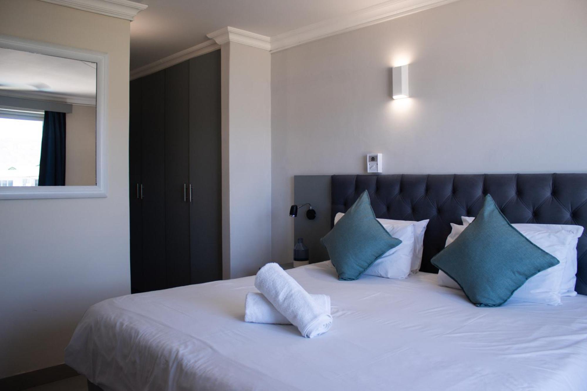Ocean Breeze Hotel Strand Εξωτερικό φωτογραφία